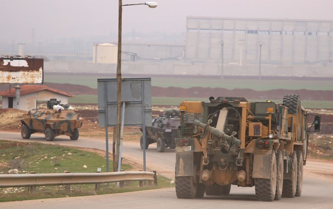 Thổ Nhĩ Kỳ dựng trại tị nạn cho 170.000 người gần Idlib của Syria ảnh 1