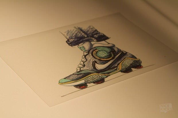 Nike sẽ ra mắt giày tự động buộc dây vào năm 2015 ảnh 4