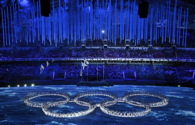 Chùm ảnh lễ bế mạc đậm màu sắc của Olympic Sochi ảnh 1