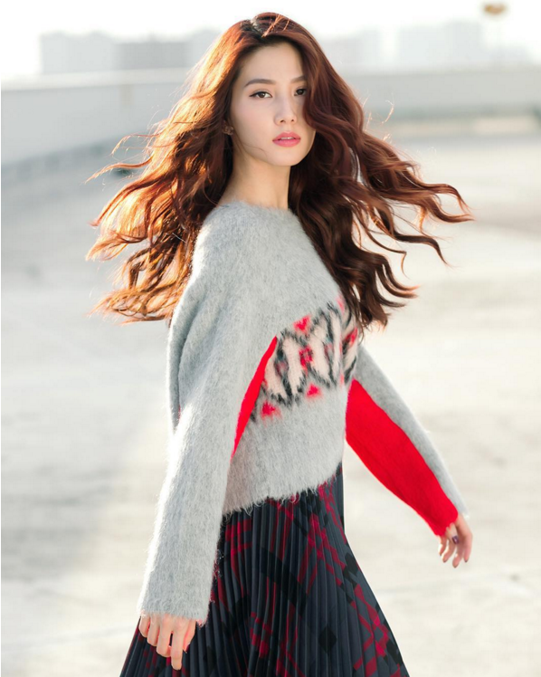 Son nude trầm mê hoặc mỹ nhân Việt những ngày cuối năm ảnh 16