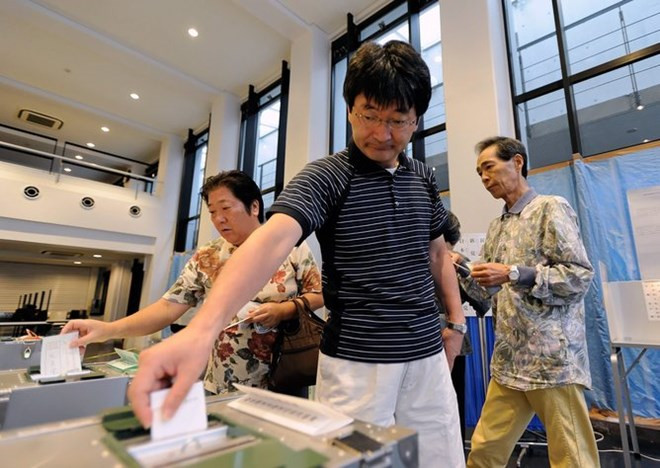 Hạ viện Nhật Bản thông qua dự luật hạ độ tuổi tham gia bỏ phiếu ảnh 1