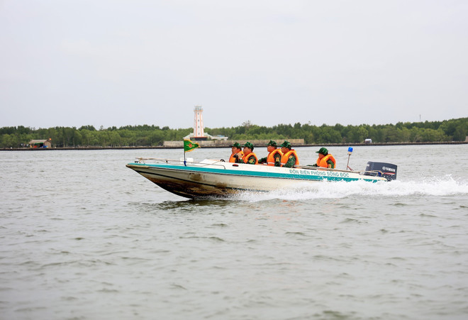 Người lính “quân hàm xanh” vững vàng nơi tiền đồn Tây Nam Tổ quốc ảnh 2