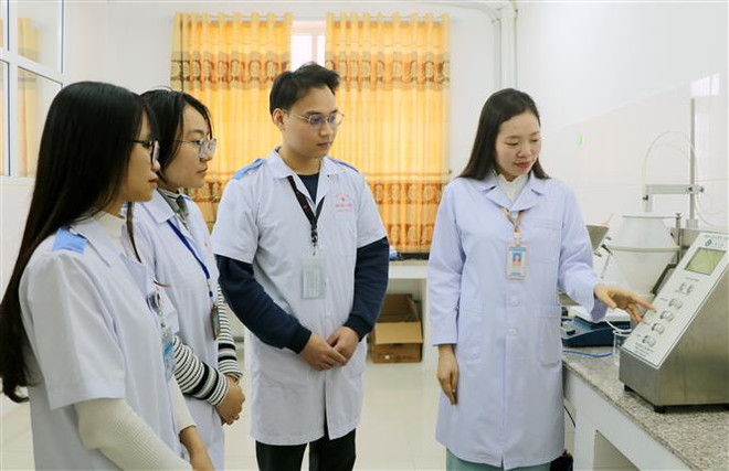 Nữ Phó Giáo sư 37 tuổi với nhiều nghiên cứu nổi bật về y dược ảnh 2