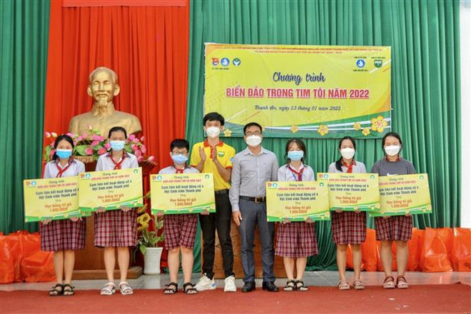 Chăm lo Tết cho thanh thiếu nhi bị ảnh hưởng vì dịch COVID-19 ảnh 2