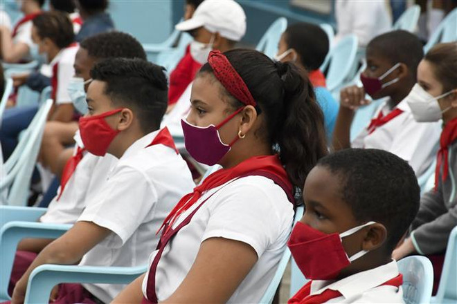 Mọi trẻ em trên 2 tuổi ở Cuba đều đã được tiêm vaccine COVID-19 ảnh 1