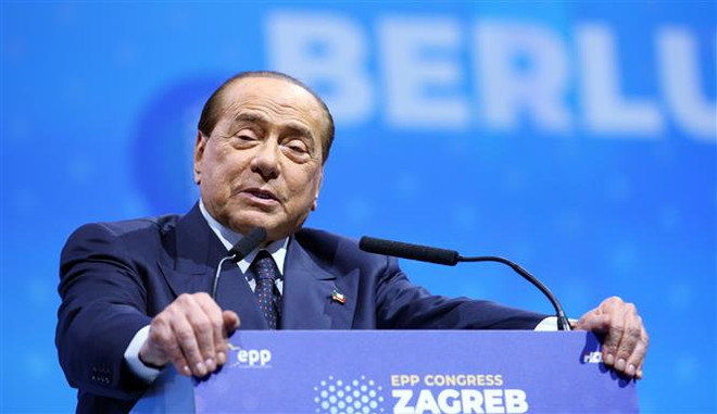 Cựu Thủ tướng Italy Berlusconi không tranh cử tổng thống ảnh 1