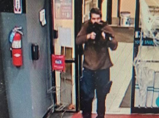 Cảnh sát Mỹ truy tìm thủ phạm sau 2 vụ nổ súng tại bang Maine ảnh 1