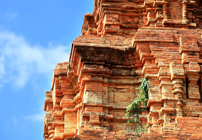 Tạo sản phẩm du lịch đặc sắc để níu chân du khách tới Việt Nam ảnh 2