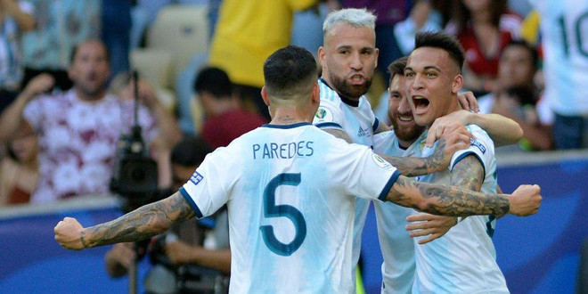 Argentina giành vé vào bán kết Copa America. (Nguồn: Bola.net) Argentina đá 'chung kết sớm' với Brazil tại Copa Ameria 2019 ảnh 1
