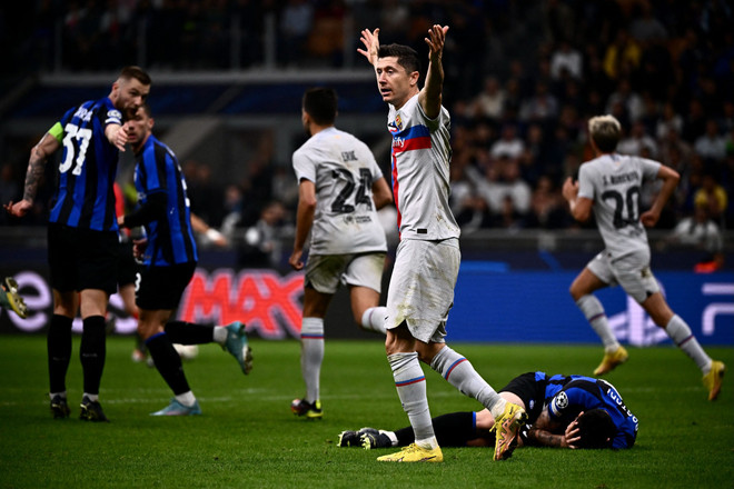 Barcelona sẽ phải cay đắng nhìn Inter đi tiếp nếu để thua tại Camp Nou. (Nguồn: Getty Images) Champions League: Thêm 4 đội theo chân Man City, Real Madrid? ảnh 1