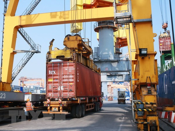 IMF dự báo kinh tế Việt Nam tăng trưởng 6,6% trong năm 2018 ảnh 1