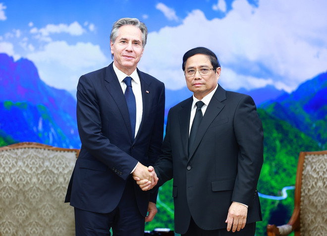 Thủ tướng Phạm Minh Chính tiếp Bộ trưởng Ngoại giao Hoa Kỳ Antony Blinken. (Ảnh: Dương Giang/TTXVN) ttxvn_thu tuong pham minh chinh antony blinken (2).jpg