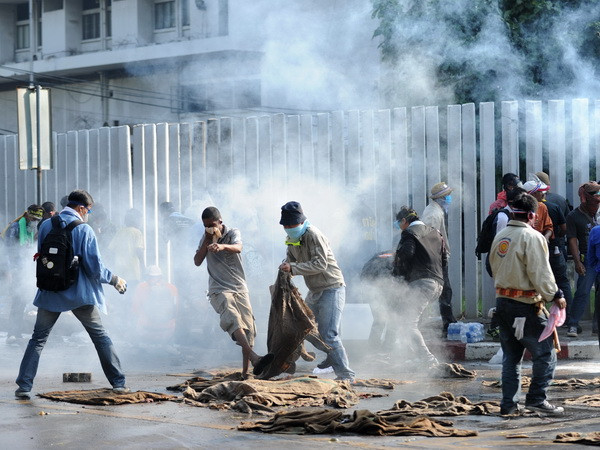 Thái Lan: Yêu cầu quân đội hỗ trợ trong thời gian bầu cử ảnh 1