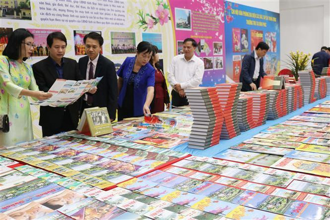 Gắn trách nhiệm người cầm bút với đạo đức nghề nghiệp ảnh 1