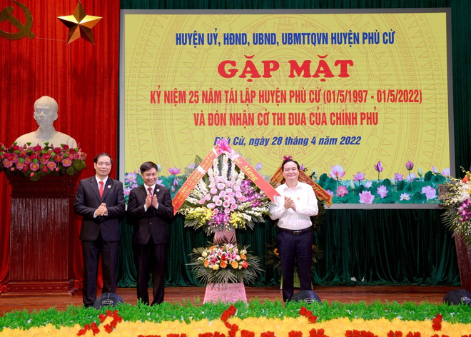 Hưng Yên: Phù Cừ phấn đấu thành huyện nông thôn mới kiểu mẫu vào 2025 ảnh 1