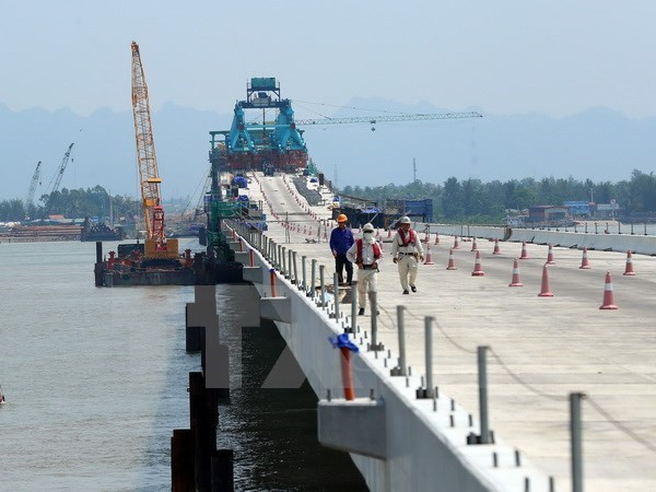 Vốn đầu tư thực hiện từ ngân sách Nhà nước đạt gần 253.000 tỷ đồng ảnh 1