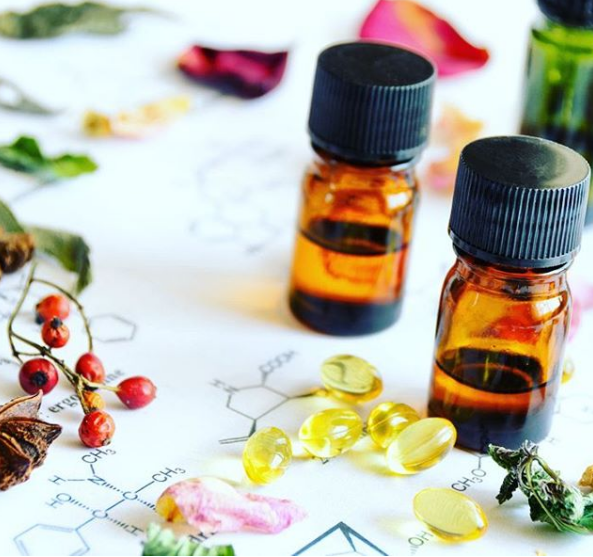 Da mặt căng mượt, không nhờn dầu với tinh chất hạt tầm xuân ảnh 4