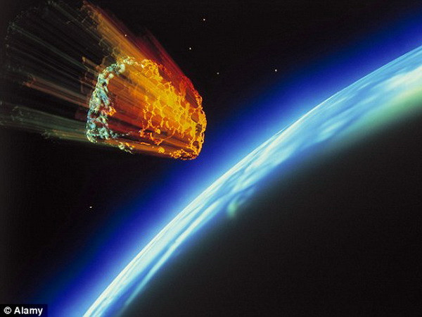 Thiên thạch lớn bằng xe bus đã bay ngang qua Trái Đất ảnh 1