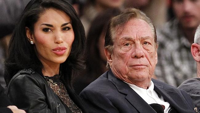 Thể thao tuần qua: Mayweather thắng tranh cãi, Nole rút lui ảnh 2