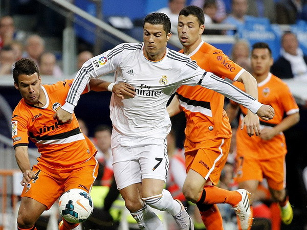 Tin sáng 5/5: Juventus vô địch Serie A, Real lỡ cơ hội vàng ảnh 1