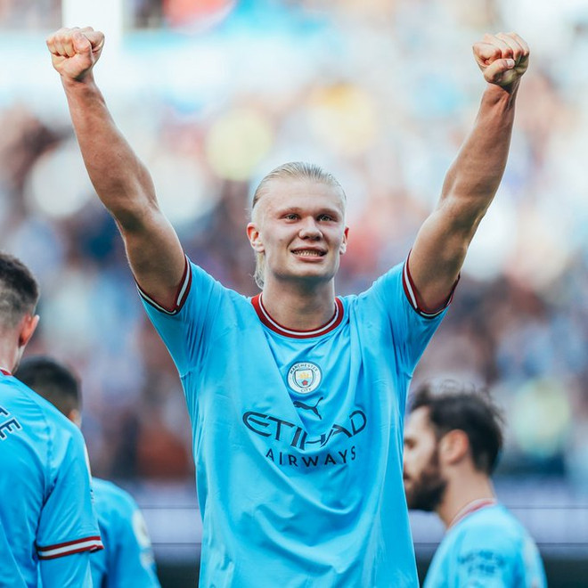 Erling Haaland tiếp tục ghi bàn giúp Manchester City chiến thắng. (Nguồn: Getty Images) Premier League: Chelsea-M.U chia điểm kịch tính, Man City chiến thắng ảnh 2