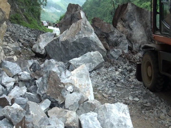 Lạng Sơn: Sạt lở đất làm 6 người chết và một người bị thương ảnh 1