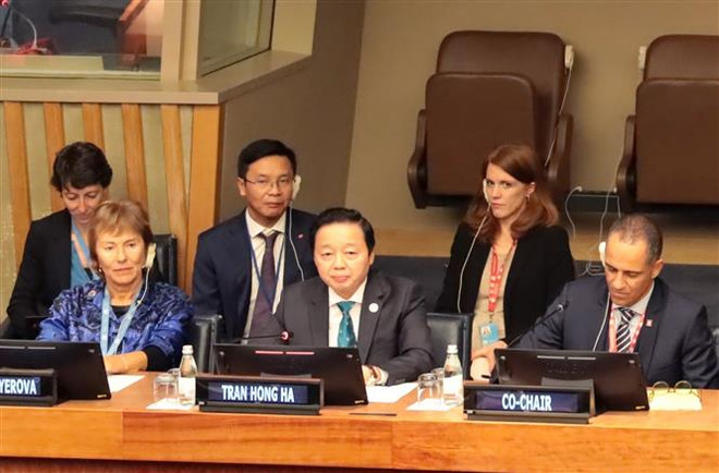 Phó Thủ tướng Trần Hồng Hà phát biểu tại Phiên đối thoại hợp tác nước ảnh 1