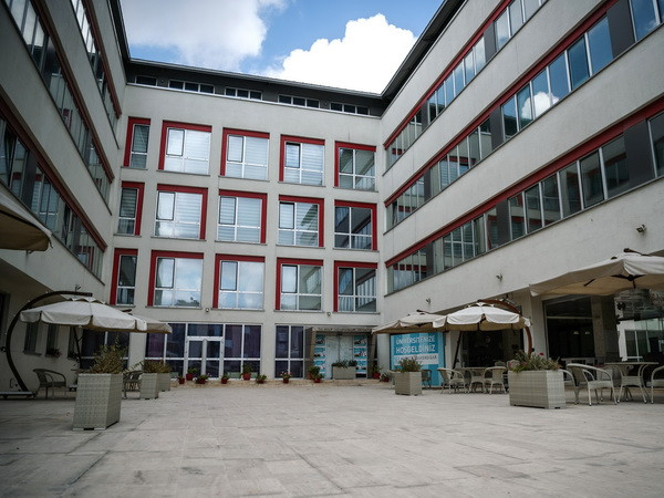 Nhiều cơ quan truyền thông Thổ Nhĩ Kỳ bị đóng cửa sau vụ đảo chính ảnh 1