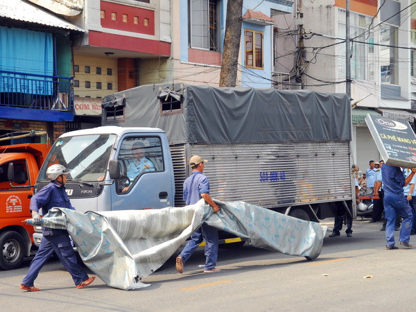 Giành lại vỉa hè ở TP.HCM: Cả hệ thống chính trị vào cuộc ảnh 1