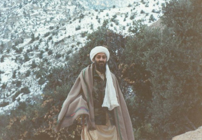 Câu chuyện đằng sau các bức ảnh hiếm về Osama bin Laden ảnh 1