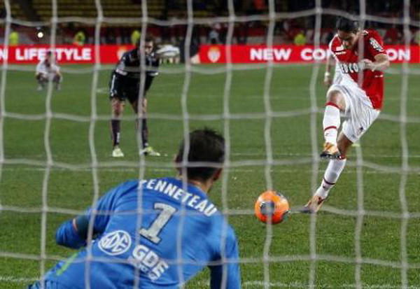 Tin sáng 21/12: M.U quyết không lập "hat-trick thảm họa" ảnh 3