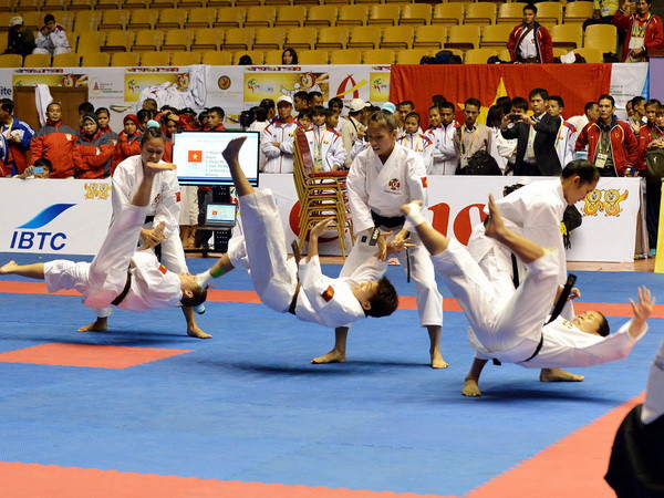 Đoàn Việt Nam lại bị trọng tài "cướp" HCV ở môn Kempo ảnh 1