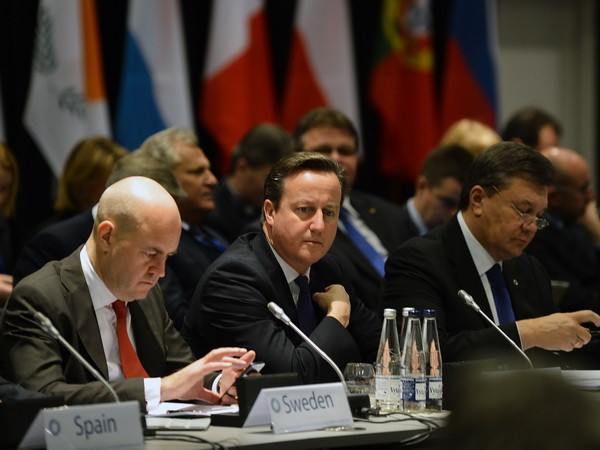 Anh dọa phủ quyết mở rộng EU nếu không siết việc di cư ảnh 1