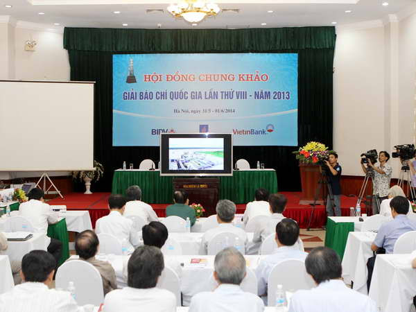 Hội Nhà báo Hà Nội - nơi "chắp cánh" cho tác phẩm bay cao ảnh 1