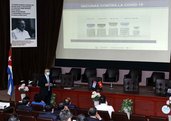 Chủ tịch nước Nguyễn Xuân Phúc phát biểu. (Ảnh: Thống Nhất/TTXVN) Việt Nam-Cuba hợp tác nghiên cứu, chuyển giao sản xuất dược phẩm ảnh 3