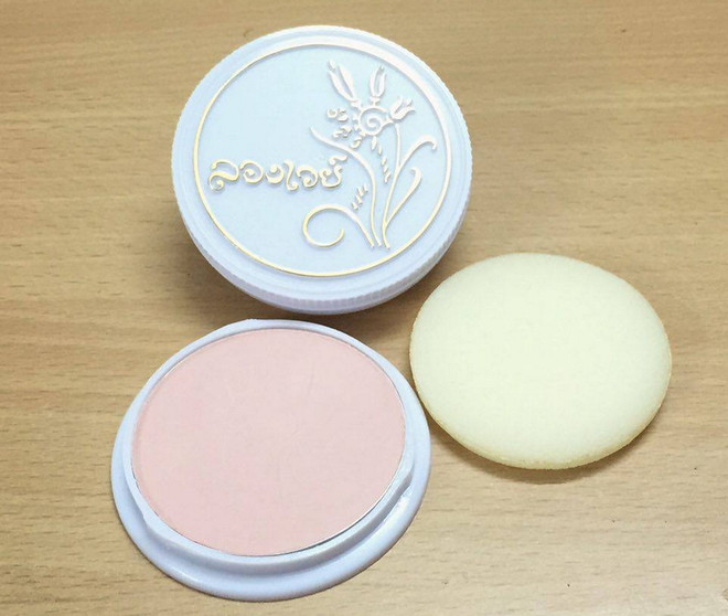 Những mỹ phẩm "kinh điển" của phụ nữ Việt trong thập niên 80-90 ảnh 7