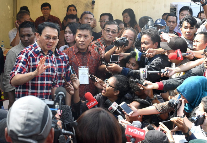 Người dân Jakarta đi bỏ phiếu trong bối cảnh an ninh thắt chặt ảnh 1