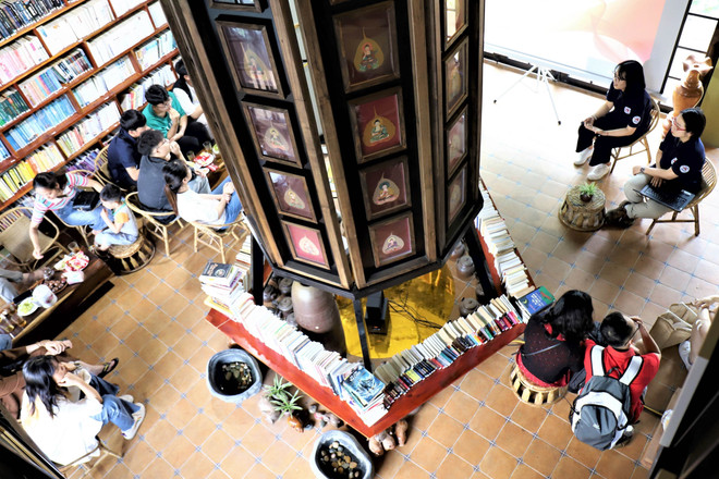 Ninh Bình: Nhà triển lãm miễn phí đưa nghệ thuật đến gần công chúng ảnh 1