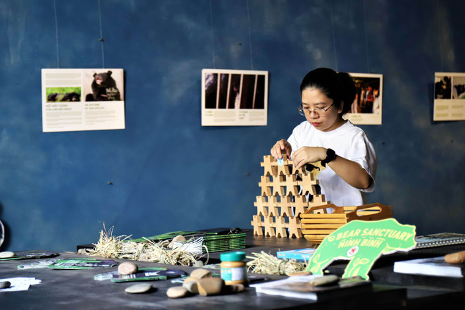 Ninh Bình: Nhà triển lãm miễn phí đưa nghệ thuật đến gần công chúng ảnh 2