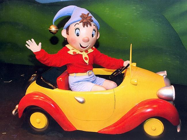 Gấu Pooh bị cấm vì “bán khỏa thân” và “giới tính không rõ ràng" ảnh 2