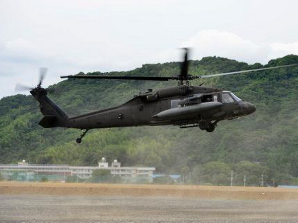 Không quân Afghanistan nhận lô trực thăng hiện đại đầu tiên của Mỹ ảnh 1