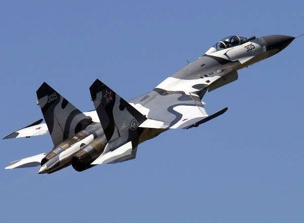 100 máy bay Nga tập trận không quân ngay sát biên giới Ukraine ảnh 1