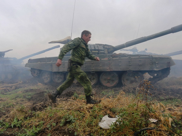 Hạ viện Pháp kêu gọi không ủng hộ gia hạn trừng phạt Nga ảnh 1