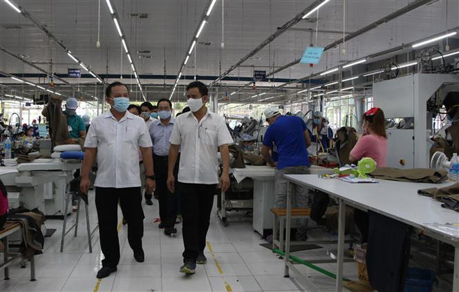 Không chủ quan, lơ là, kiên trì, quyết tâm chiến thắng dịch COVID-19 ảnh 1