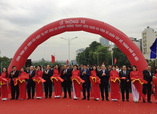 Hà Nội: Thông xe cầu vượt nút giao An Dương-Thanh Niên hơn 300 tỷ đồng ảnh 2