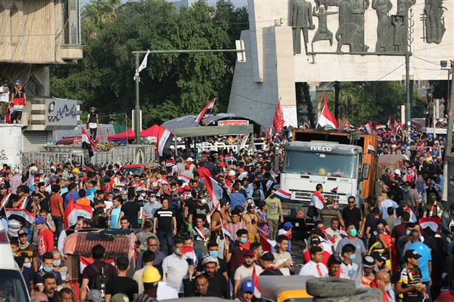 Iraq: Biểu tình chống chính phủ gây thiệt hại hàng tỷ USD ảnh 1