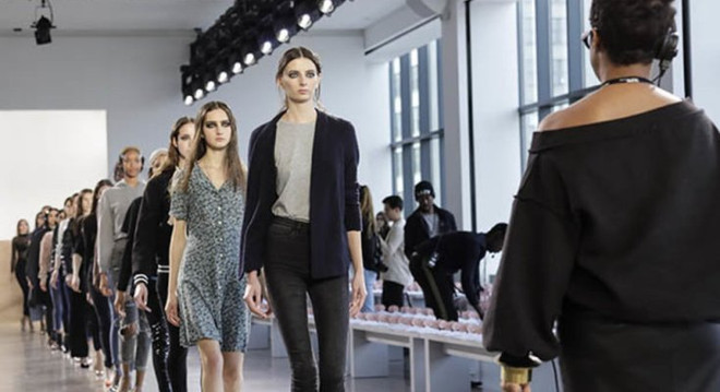 Tom Ford mở màn Tuần lễ Thời trang New York Xuân Hè 2019 ảnh 1