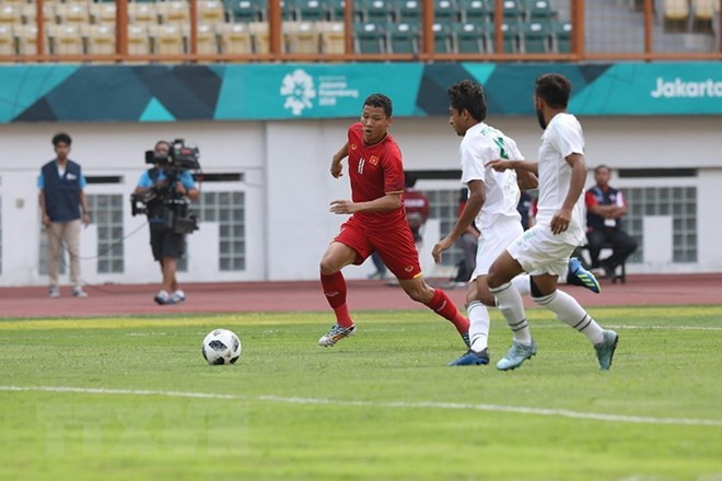 Anh Đức lọt vào danh sách ứng cử viên Chiếc giày vàng AFF Cup ảnh 1