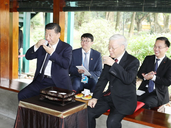Tổng Bí thư dự tiệc trà cùng Tổng Bí thư, Chủ tịch Trung Quốc ảnh 1