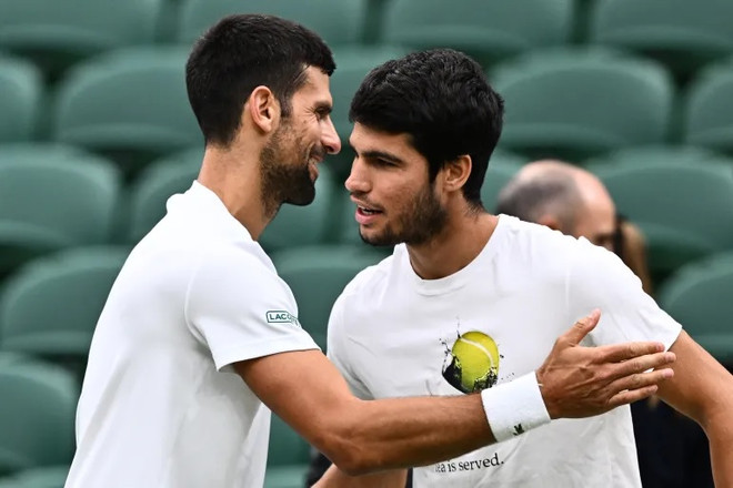 Djokovic lập kỷ lục, tranh ngôi vương Wimbledon với Alcaraz ảnh 1